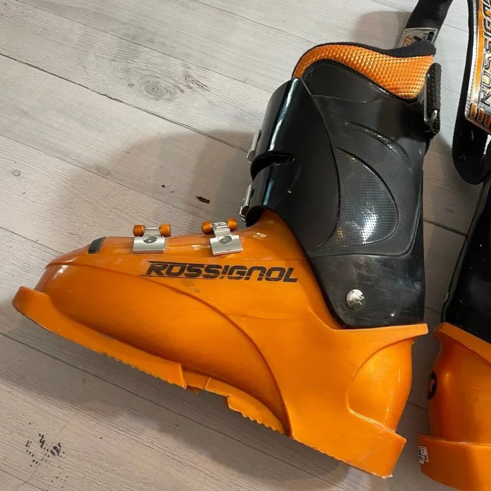 Rossignol radical jr 2 ski boots orange size 4‎